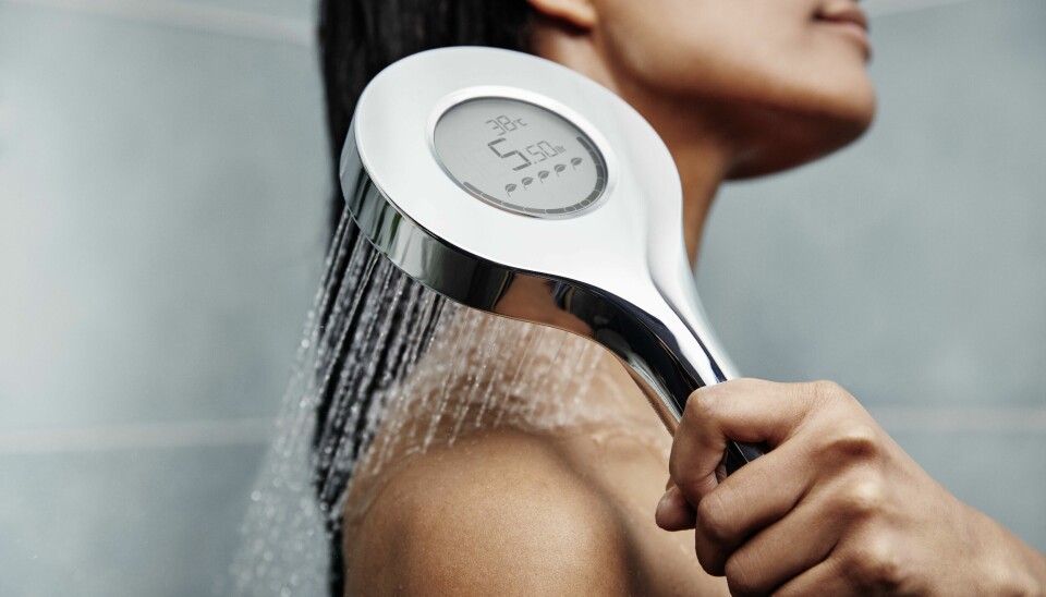 Oras Hydra Activa Digital - ved hjelp av denne smarte hånddusjen får oversikt over hvor mye vann du bruker i sanntid.