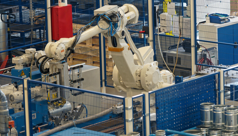 ROBOTISERER: Jubilanten er godt i gang med å automatisere og robotisere fabrikken på Hadeland.